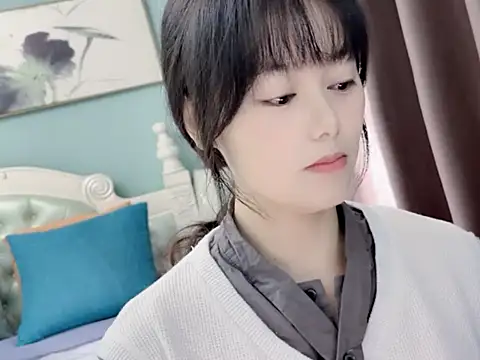 sarah111 online show from 11/05/25, 02:47