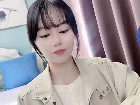 sarah111 online show from 11/28/25, 03:39