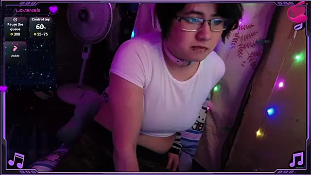 Ftm Bunny online show from 04/19/26, 01:23