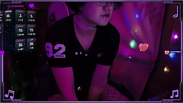 Ftm Bunny online show from 05/08/26, 09:35