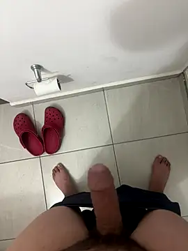 michael877675 online show from 09/27/25, 08:31