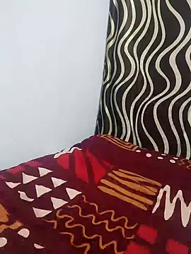 Sweetfucker  online show from 11/12/25, 09:13