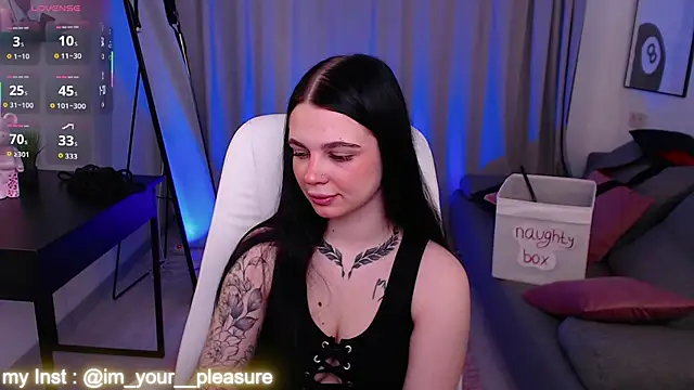 Michela Fruet online show from 02/24/26, 01:06