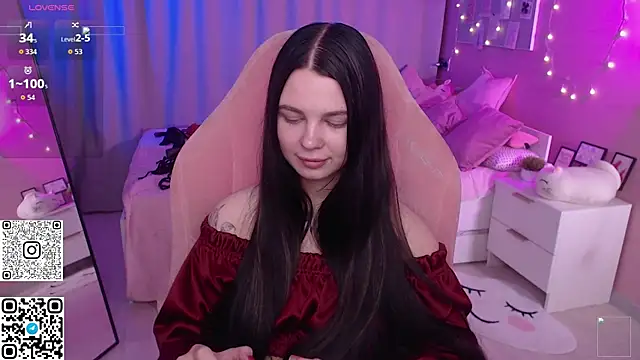 Michela Fruet online show from 05/11/26, 01:07