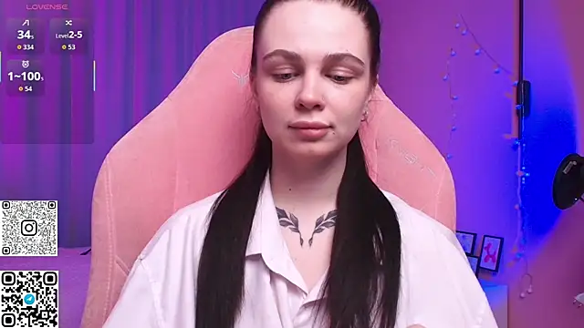 Michela Fruet online show from 03/22/26, 01:09