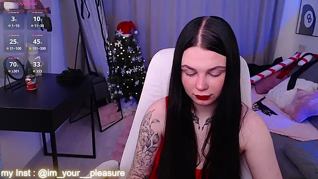 Michela Fruet online show from 12/18/25, 01:11