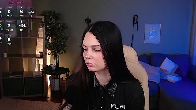 Michela Fruet online show from 09/23/25, 01:01