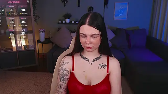 Michela Fruet online show from 10/08/25, 01:07