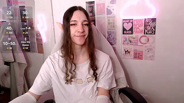 Snapshot of SilverMuse chatting on 03/19/26, 09:59 SilverMuse online show from 03/19/26, 09:59