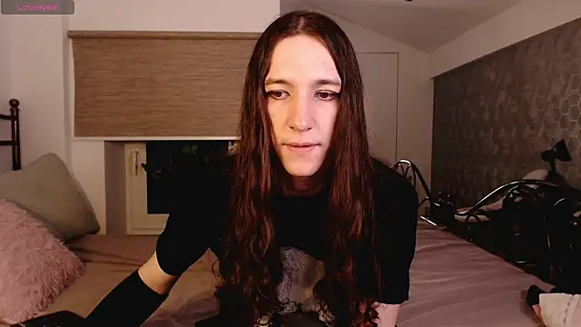 Snapshot of SilverMuse chatting on 03/29/26, 09:05 SilverMuse online show from 03/29/26, 09:05