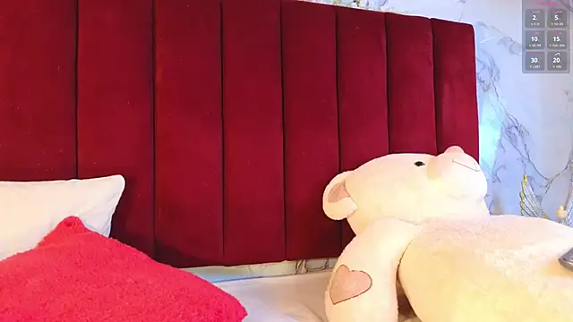 PrincePoppy online show from 11/11/25, 08:58