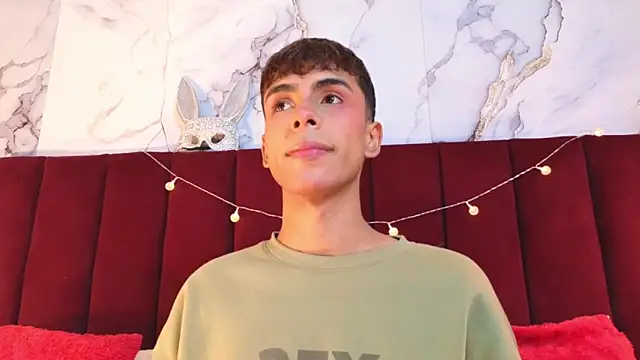 PrincePoppy online show from 09/29/25, 08:36