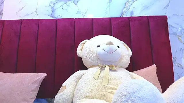 PrincePoppy online show from 02/08/26, 04:10