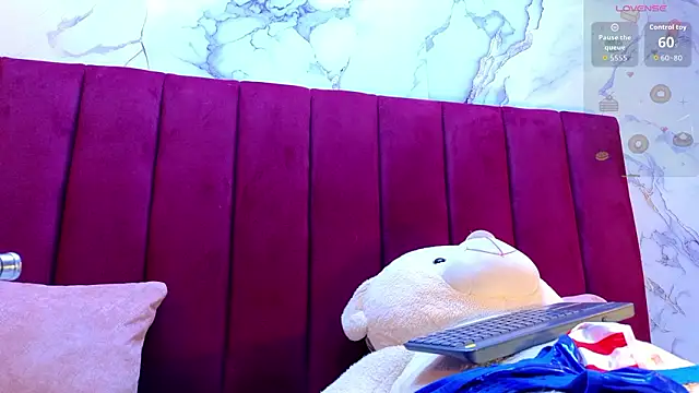 PrincePoppy online show from 02/06/26, 04:08