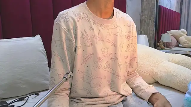 Snapshot of PrincePoppy chatting on 03/04/26, 11:01 PrincePoppy online show from 03/04/26, 11:01