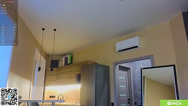 miss bubbles  online show from 03/25/26, 12:22