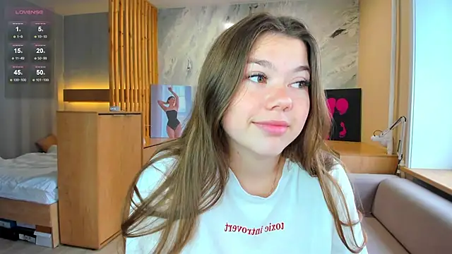 miss bubbles  online show from 09/13/25, 12:54