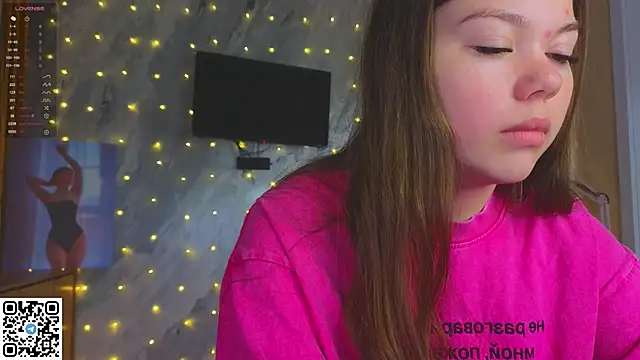 miss bubbles  online show from 12/21/25, 12:57