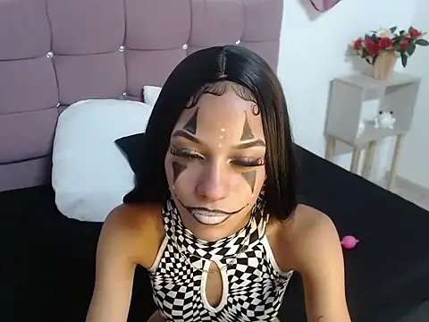 KittyLove s online show from 09/21/25, 09:20