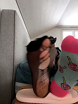 Teafeet online show from 03/26/26, 04:16