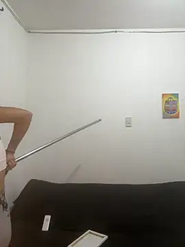 Valen G111 online show from 10/08/25, 12:56