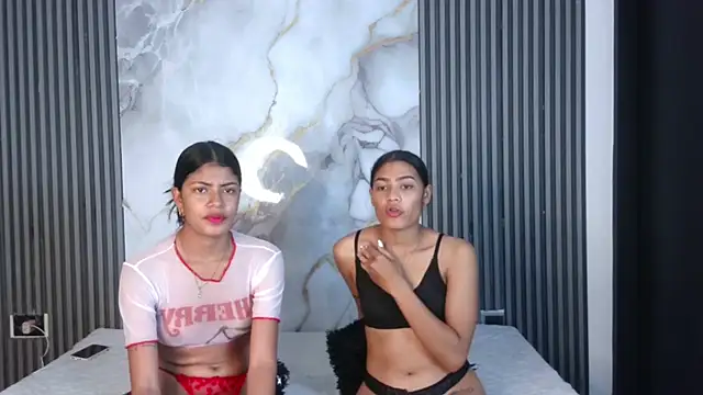 TifanyandLisa online show from 11/28/25, 08:53