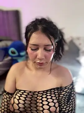 snow doll online show from 03/20/26, 07:59