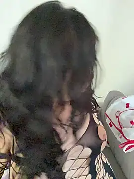 snow doll online show from 03/11/26, 07:41