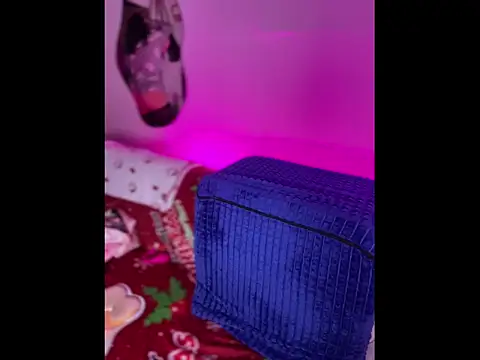 snow doll online show from 11/21/25, 11:15