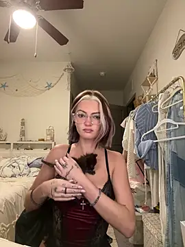 imtessaxoxo online show from 11/06/25, 03:43