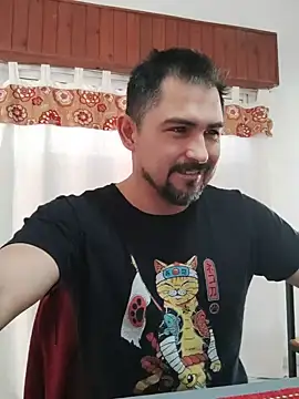 Snapshot of Bradd_32 chatting on 06/14/26, 05:58 Bradd 32 online show from 06/14/26, 05:58