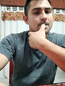 Bradd 32 online show from 02/07/26, 02:41