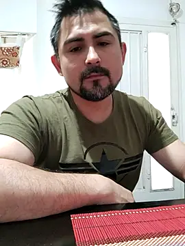 Snapshot of Bradd_32 chatting on 09/29/25, 11:16 Bradd 32 online show from 09/29/25, 11:16