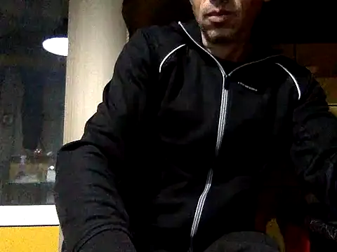 adiluci1 online show from 11/23/25, 03:38