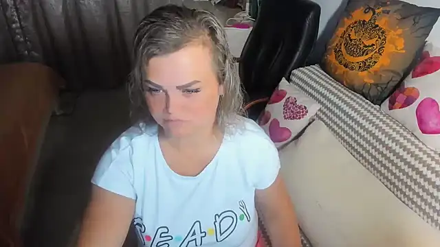 MildMature online show from 09/18/25, 09:18