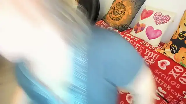 MildMature online show from 10/29/25, 01:04