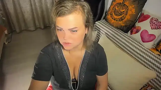 MildMature online show from 09/23/25, 09:11