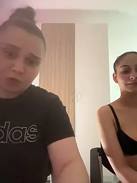 FemmeAffair online show from 04/01/26, 08:06
