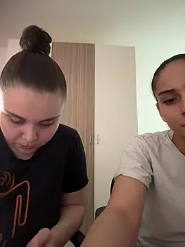 FemmeAffair online show from 02/07/26, 11:02