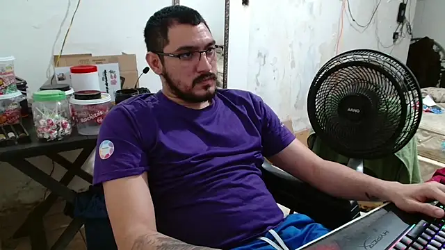 Leonino231 online show from 11/26/25, 08:09