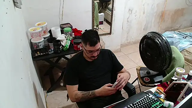 Leonino231 online show from 12/20/25, 02:36