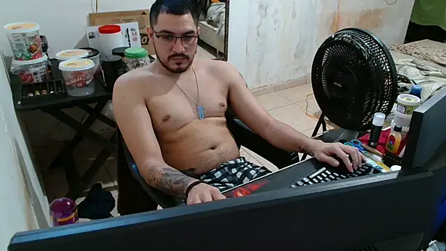 Leonino231 online show from 11/07/25, 04:22