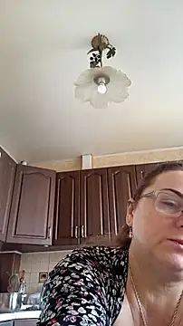 Snapshot of MarinaLady chatting on 02/20/26, 07:21 MarinaLady online show from 02/20/26, 07:21