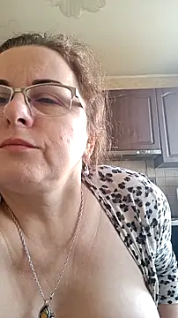 Snapshot of MarinaLady chatting on 02/22/26, 07:22 MarinaLady online show from 02/22/26, 07:22