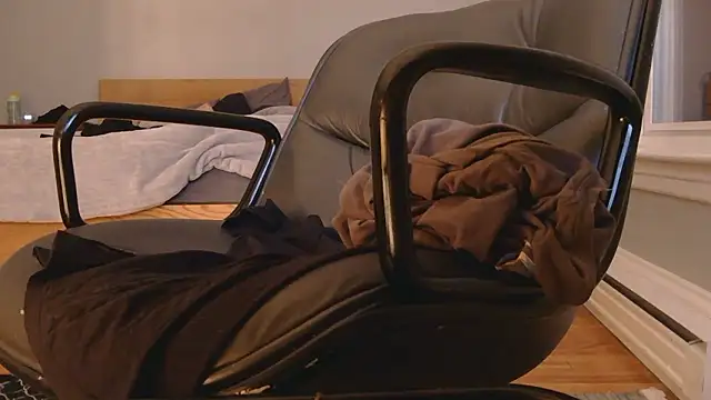 hungbottom603 online show from 01/15/26, 11:41