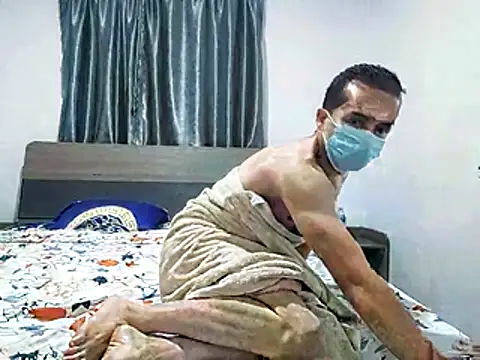 SSerene online show from 12/18/25, 06:01