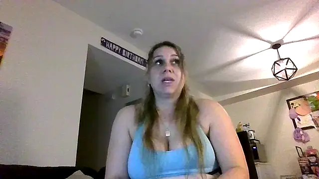 Snapshot of thedevinemama chatting on 06/28/26, 03:02 thedevinemama online show from 06/28/26, 03:02