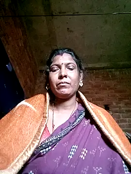 Savita992 online show from 12/18/25, 09:36