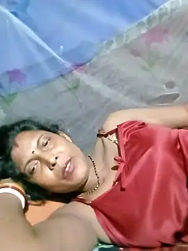 Snapshot of Savita992 chatting on 07/10/26, 11:49 Savita992 online show from 07/10/26, 11:49