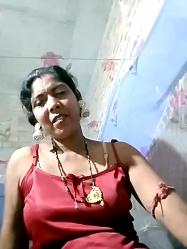 Snapshot of Savita992 chatting on 05/11/26, 07:33 Savita992 online show from 05/11/26, 07:33
